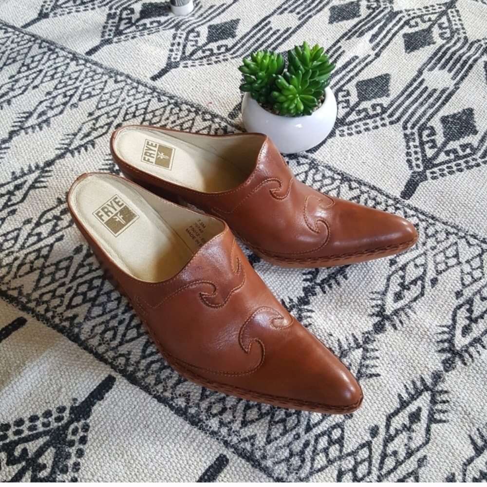 FRYE BOHO style Mules in Cognac
